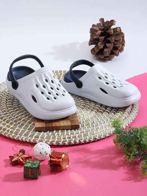 Clogs