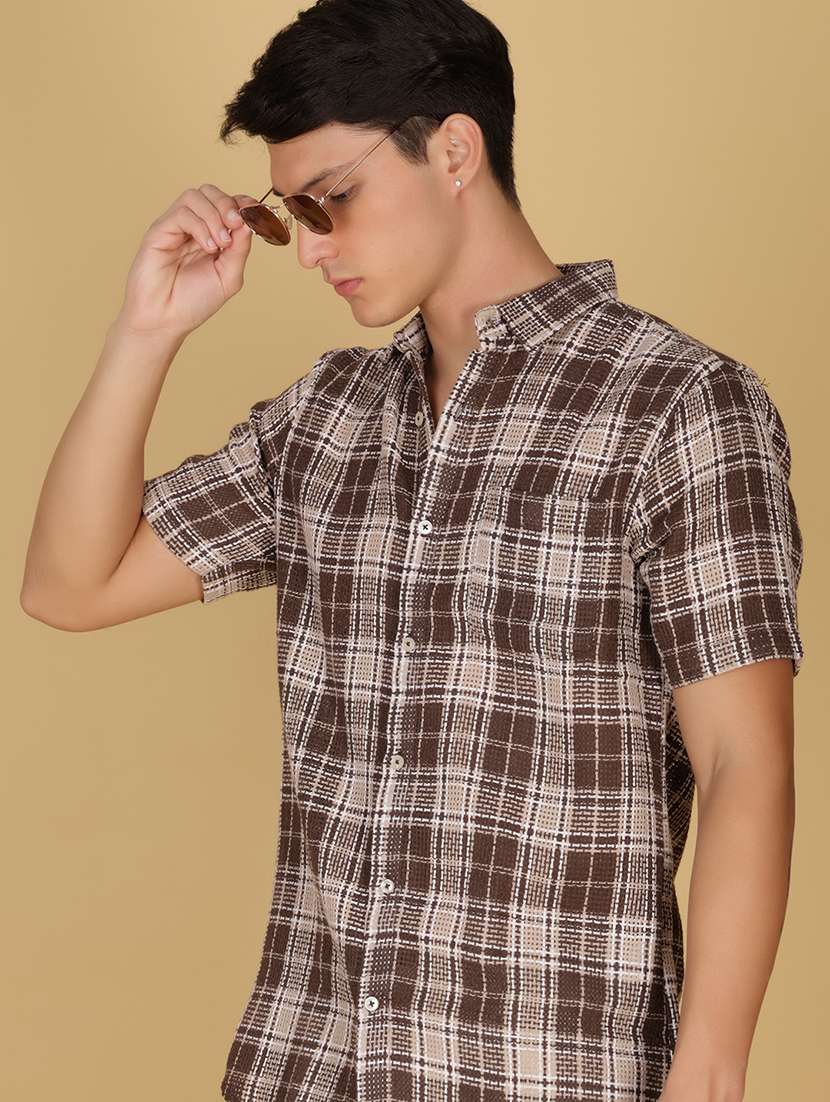 men checkered short sleeve regular fit casual shirt