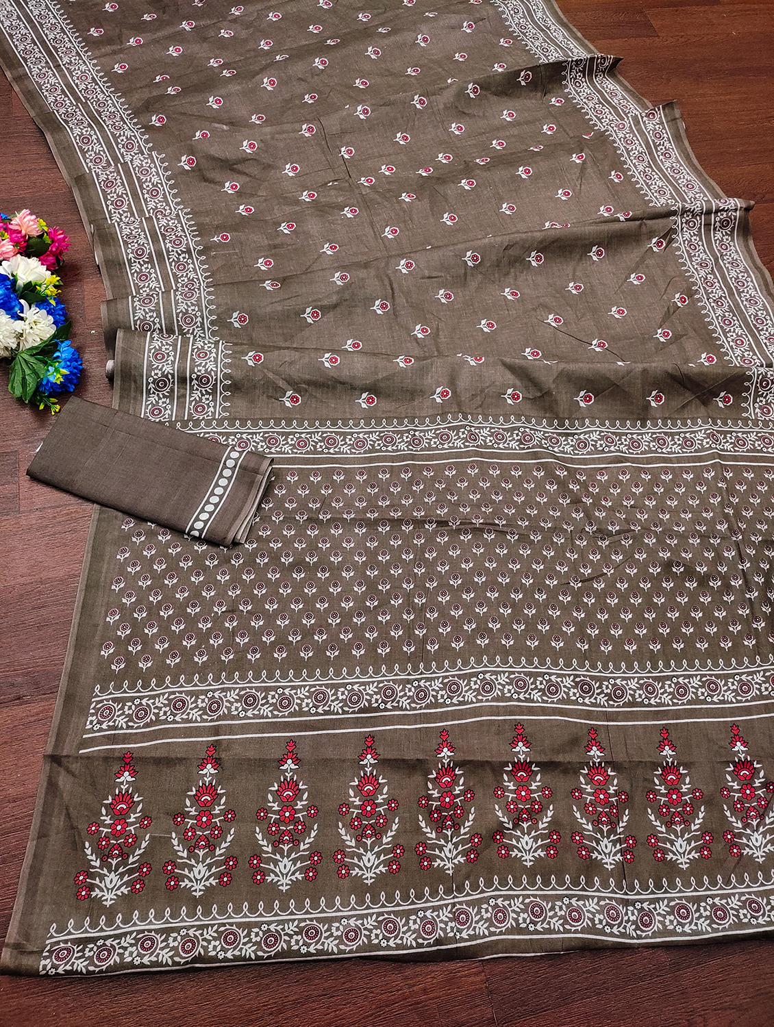 women printed casual wear saree with blouse - 21905310 - Standard Image - 3