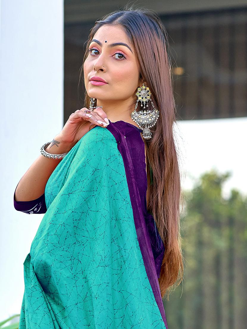 women printed casual wear saree with blouse - 21905331 - Standard Image - 3
