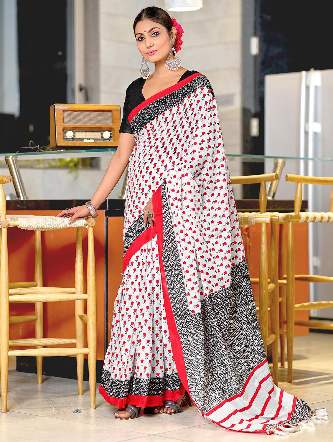 women printed casual wear saree with blouse - 21905333 - Zoom Image - 0
