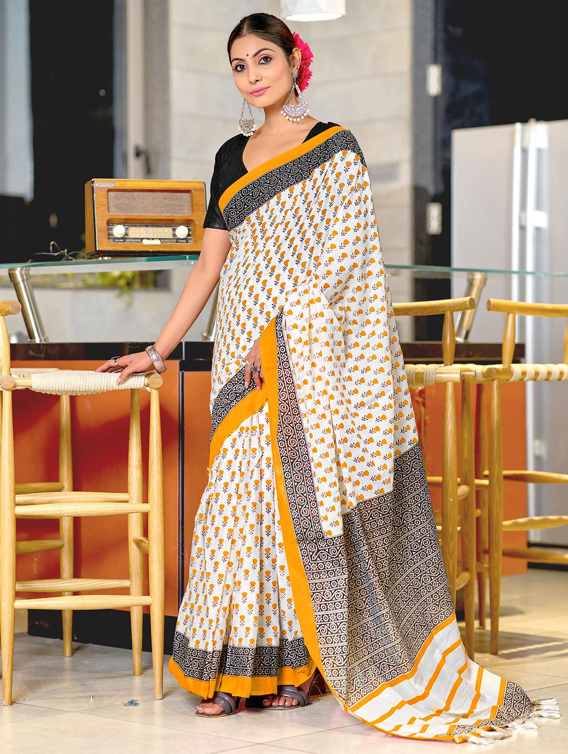 women printed casual wear saree with blouse - 21905334 - Zoom Image - 0