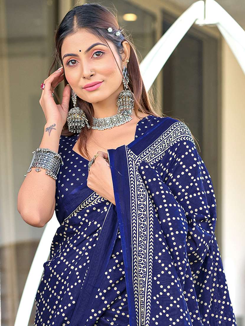 women blue printed saree with blouse - 21905429 -  Standard Image - 3