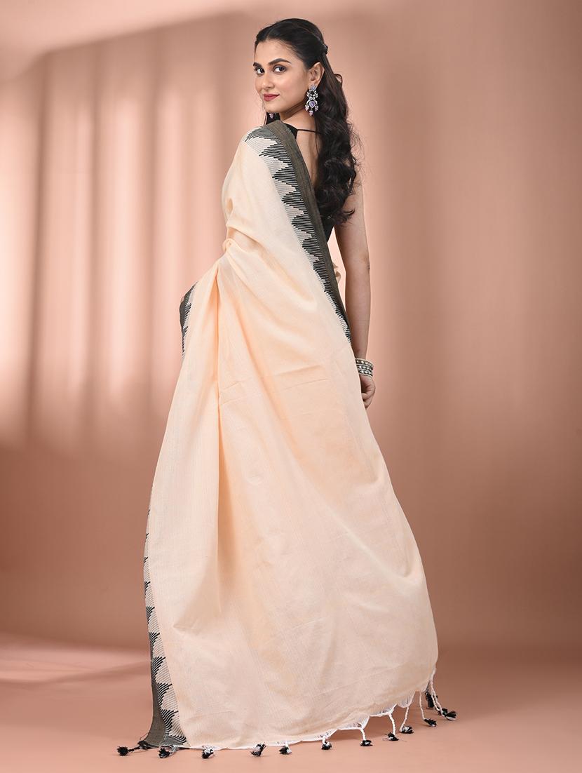 women solid with bordered handloom saree with blouse - 21905516 - Standard Image - 3