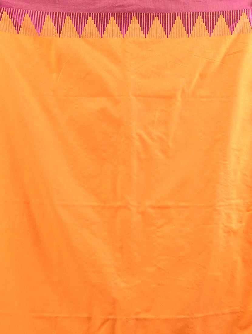 women solid with bordered handloom saree with blouse - 21905517 - Standard Image - 5