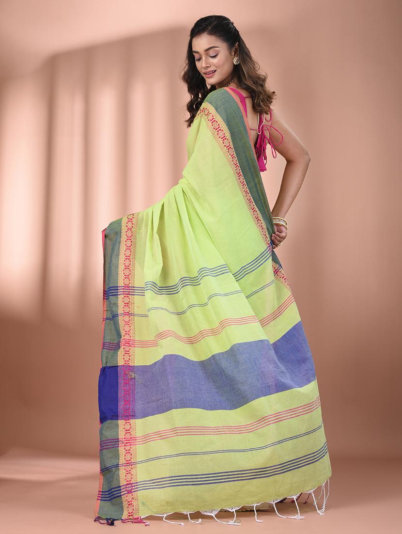 women green handloom saree with blouse - 21905534 - Standard Image - 3