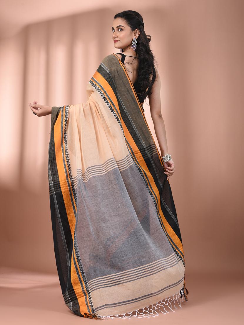 women beige handloom saree with blouse - 21905546 - Standard Image - 3