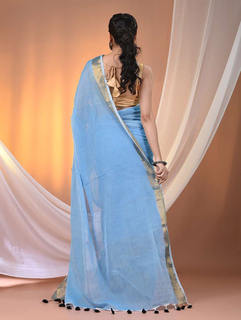 women solid with bordered handloom saree - 21905553 -  Standard Image - 3