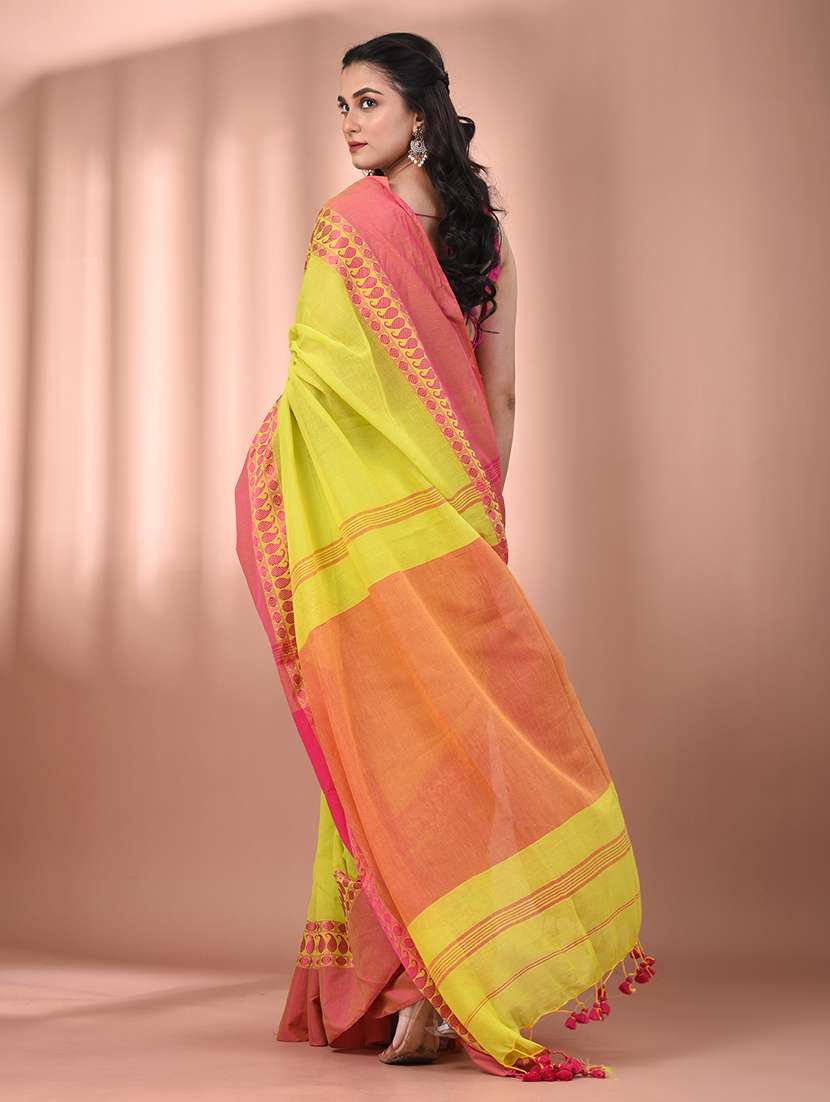 women lime handloom saree with blouse - 21905573 -  Standard Image - 3