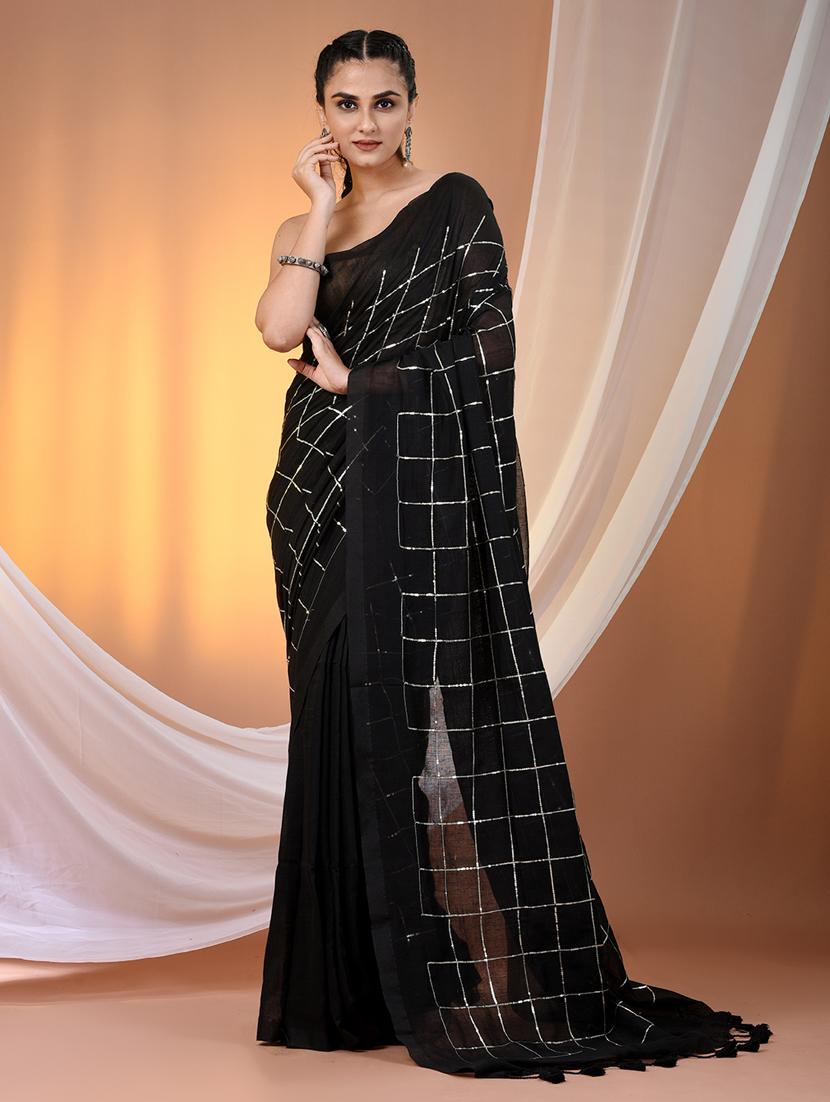 women checkered handloom saree with blouse - 21905584 -  Zoom Image - 0