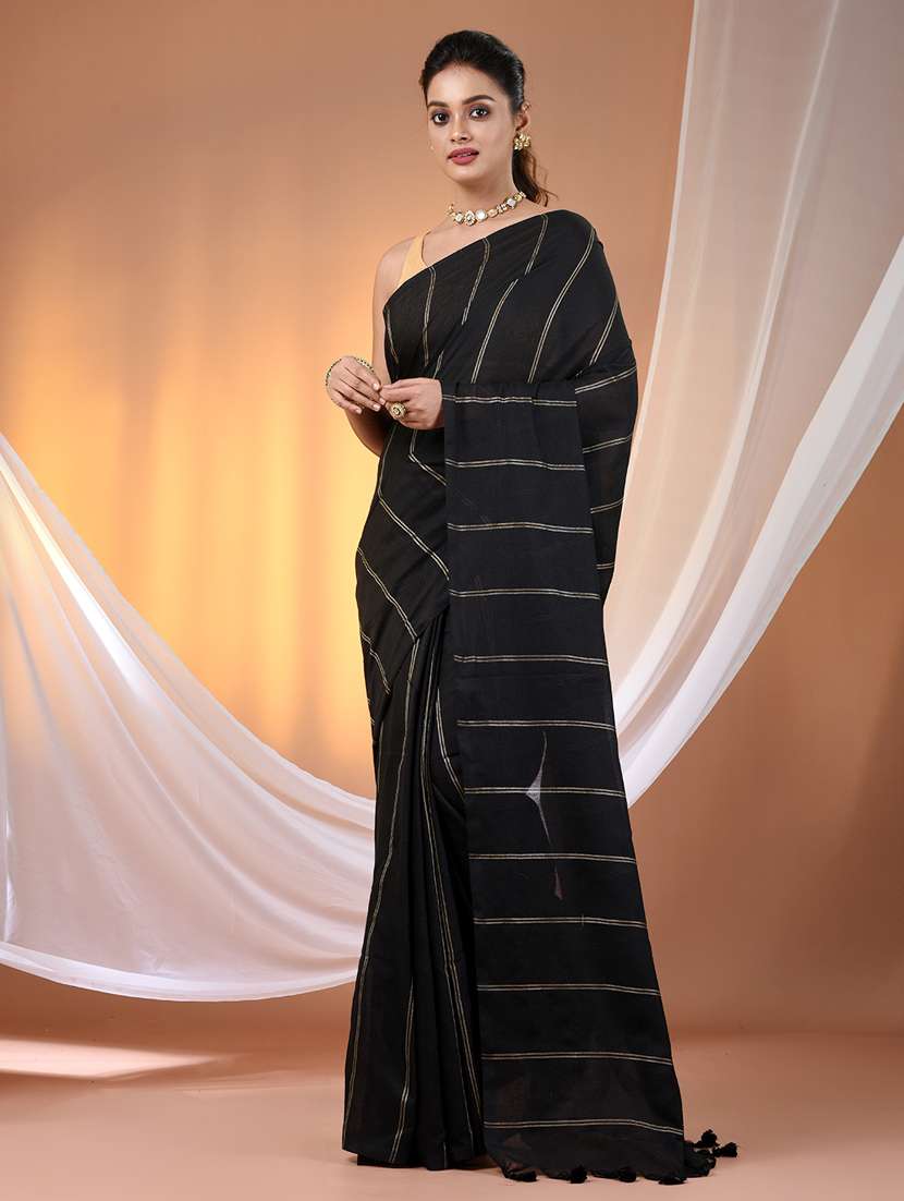 women striped handloom saree with blouse - 21905596 - Zoom Image - 0
