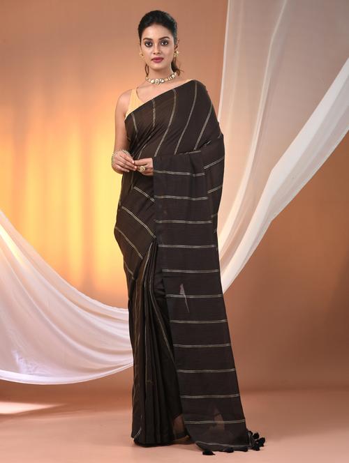 women striped handloom saree with blouse - 21905601 - Standard Image - 0
