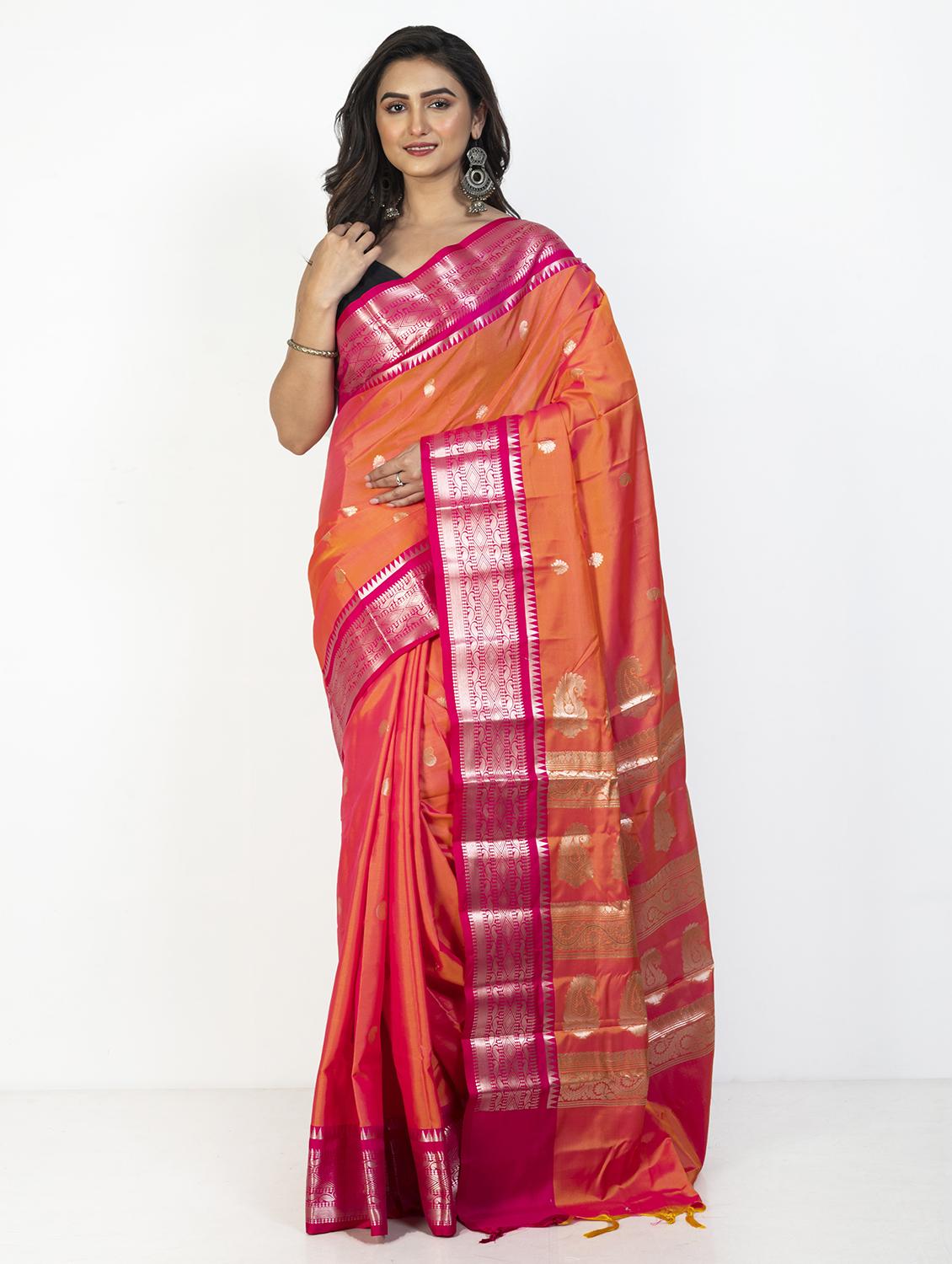 women self design bordered saree with blouse - 21905672 - Zoom Image - 0