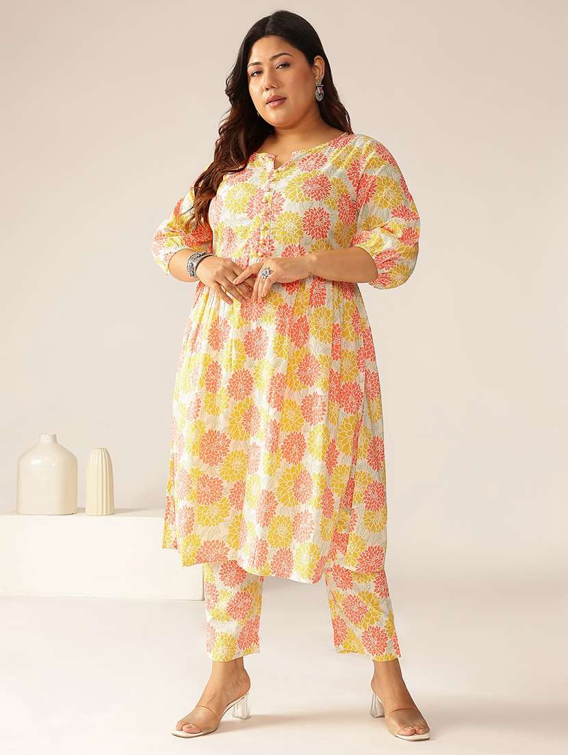 women plus size floral printed kurta pant set