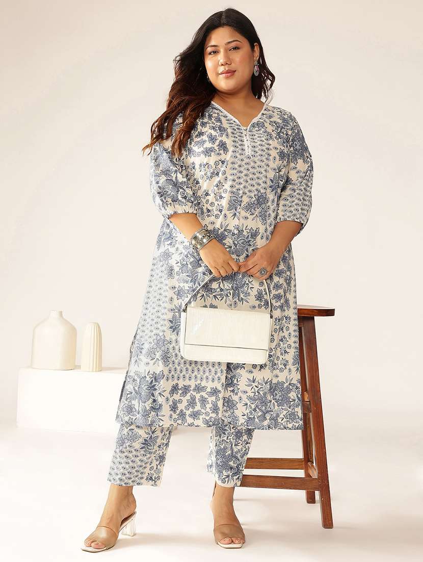 women plus size three quarter sleeve kurta pant set