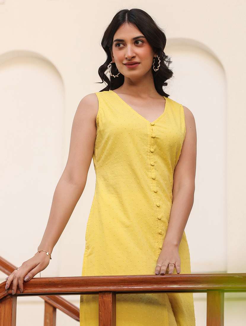 women yellow self design kurta pant set - 21906155 -  Standard Image - 3