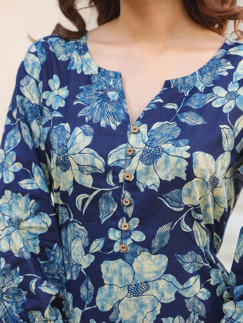 women blue floral printed kurta pant set - 21906167 - Standard Image - 5