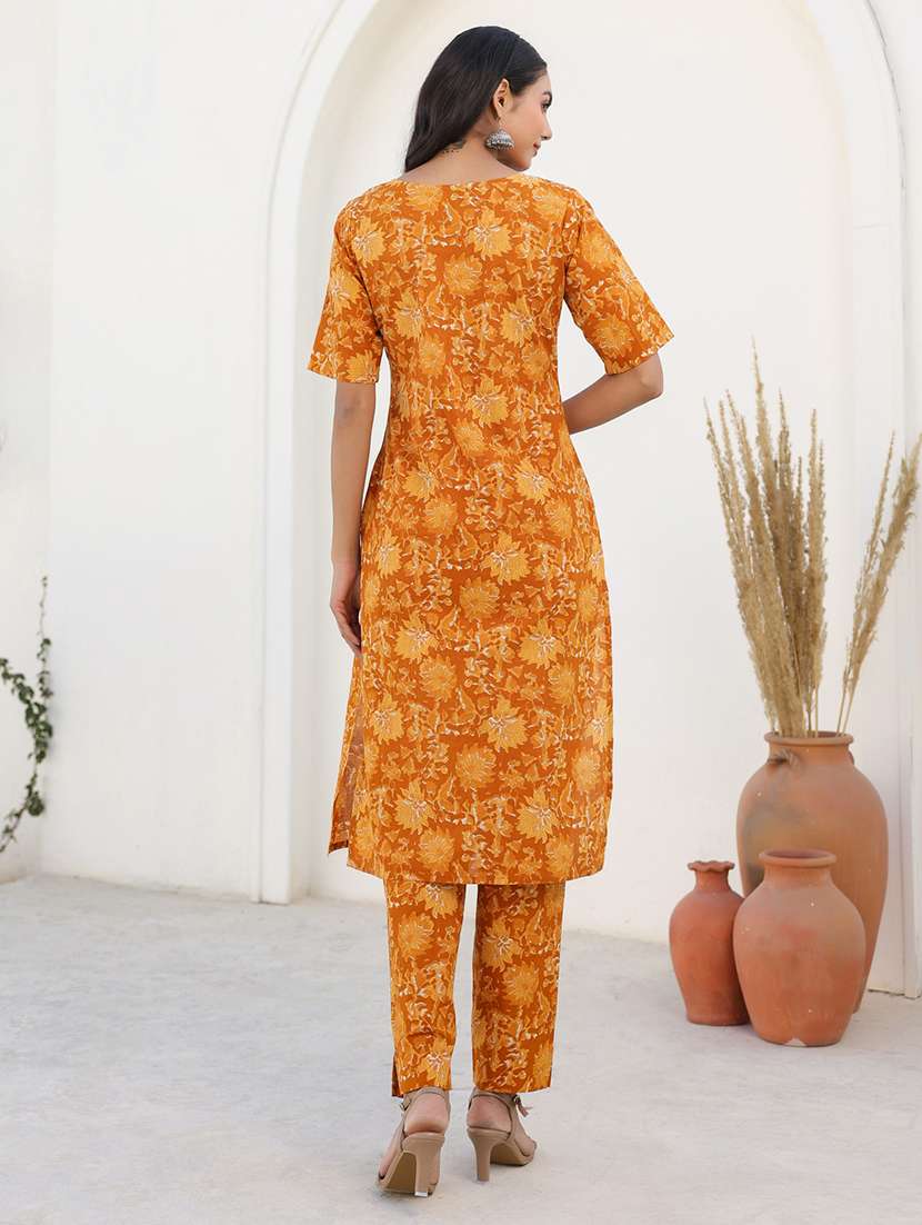 women mustard floral printed kurta pant set - 21906187 -  Standard Image - 3