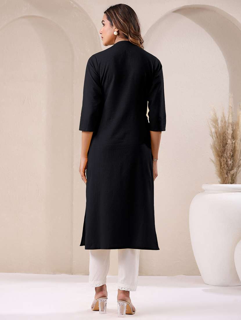 women solid three quarter sleeve straight kurta - 21906204 - Standard Image - 3