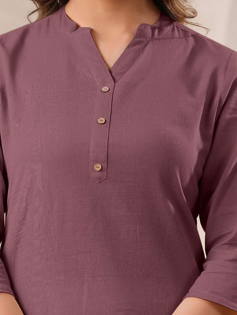 women solid three quarter sleeve straight kurta - 21906206 -  Standard Image - 5