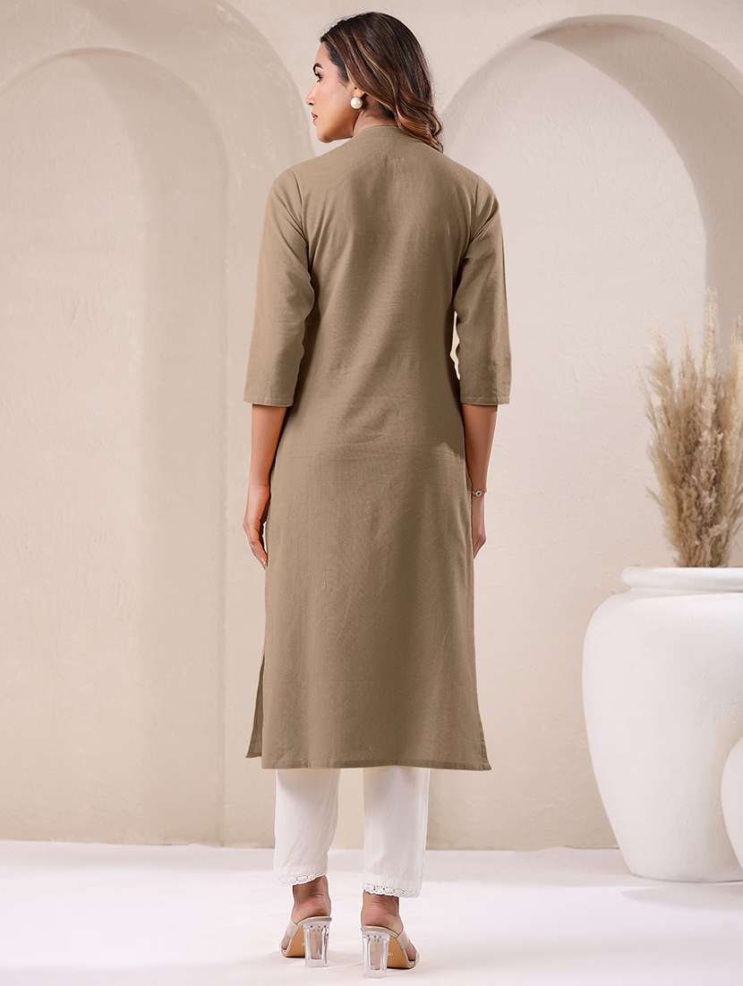 women solid three quarter sleeve straight kurta - 21906208 - Standard Image - 3