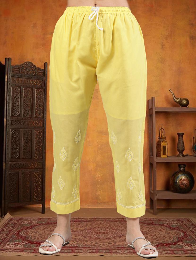 women three quarter sleeve chikankari kurta pant set - 21906320 - Standard Image - 5