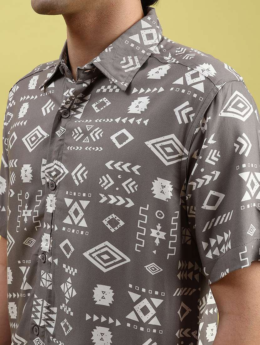 men printed short sleeve regular fit casual shirt - 21906844 - Standard Image - 5