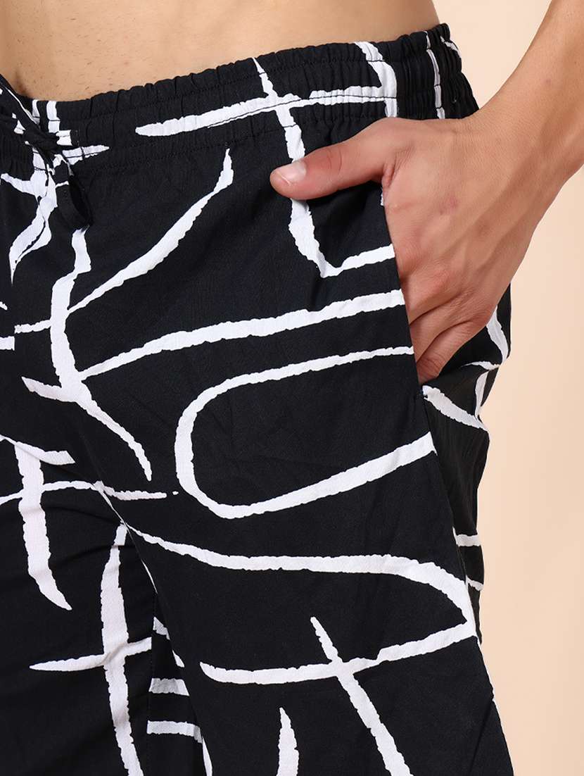 men printed mid rise regular fit shorts - 21906846 -  Standard Image - 5