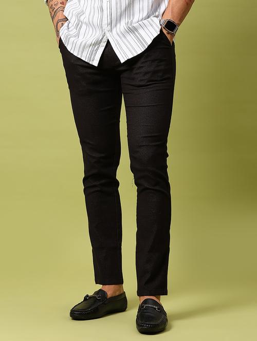 men solid mid rise slim fit chinos - 21906893 - Standard Image - 0