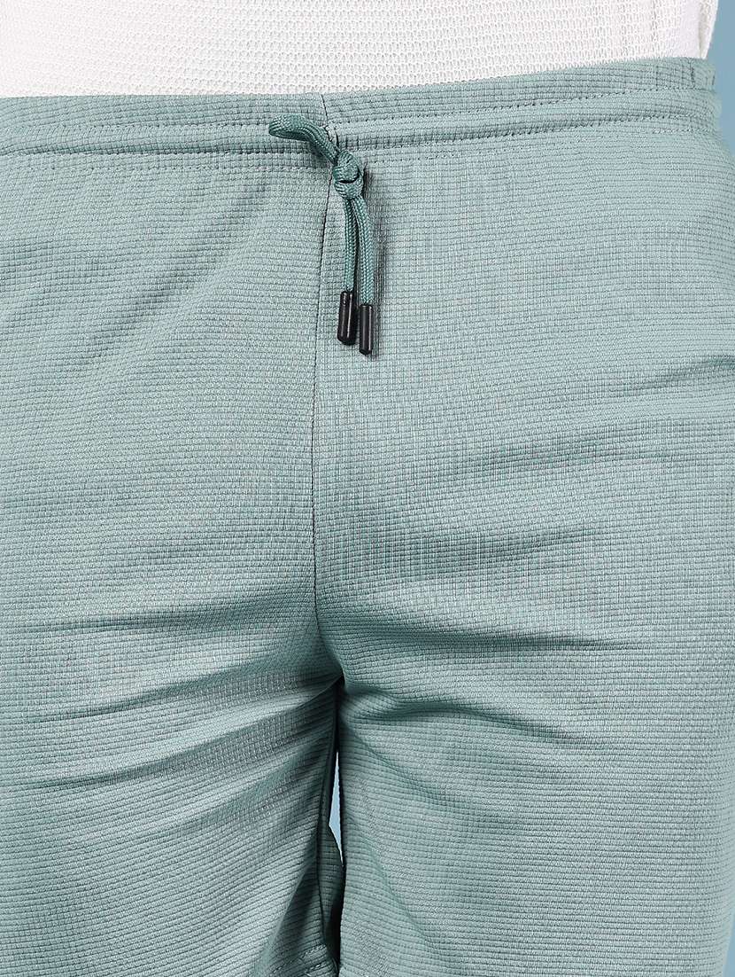men solid mid rise regular fit sport shorts - 21907654 -  Standard Image - 5