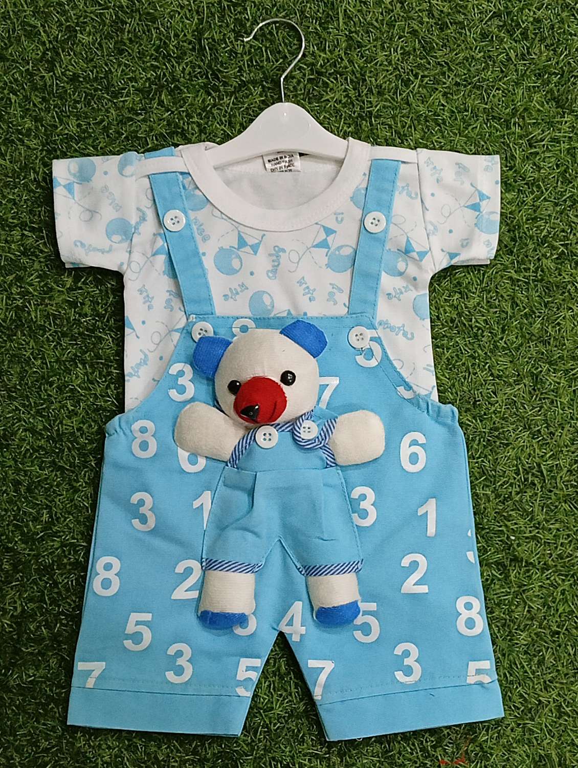 boys printed round neck t-shirt & duangaree set
