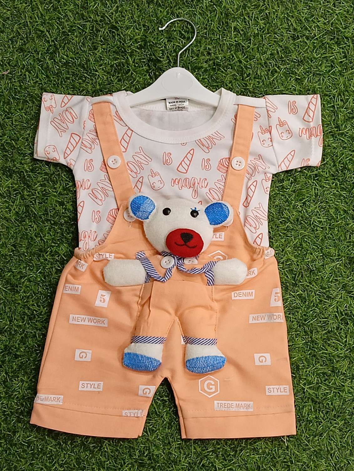 boys printed round neck t-shirt & duangaree set