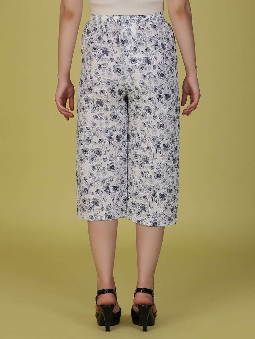women floral printed mid rise relaxed fit capri - 21907875 -  Standard Image - 3