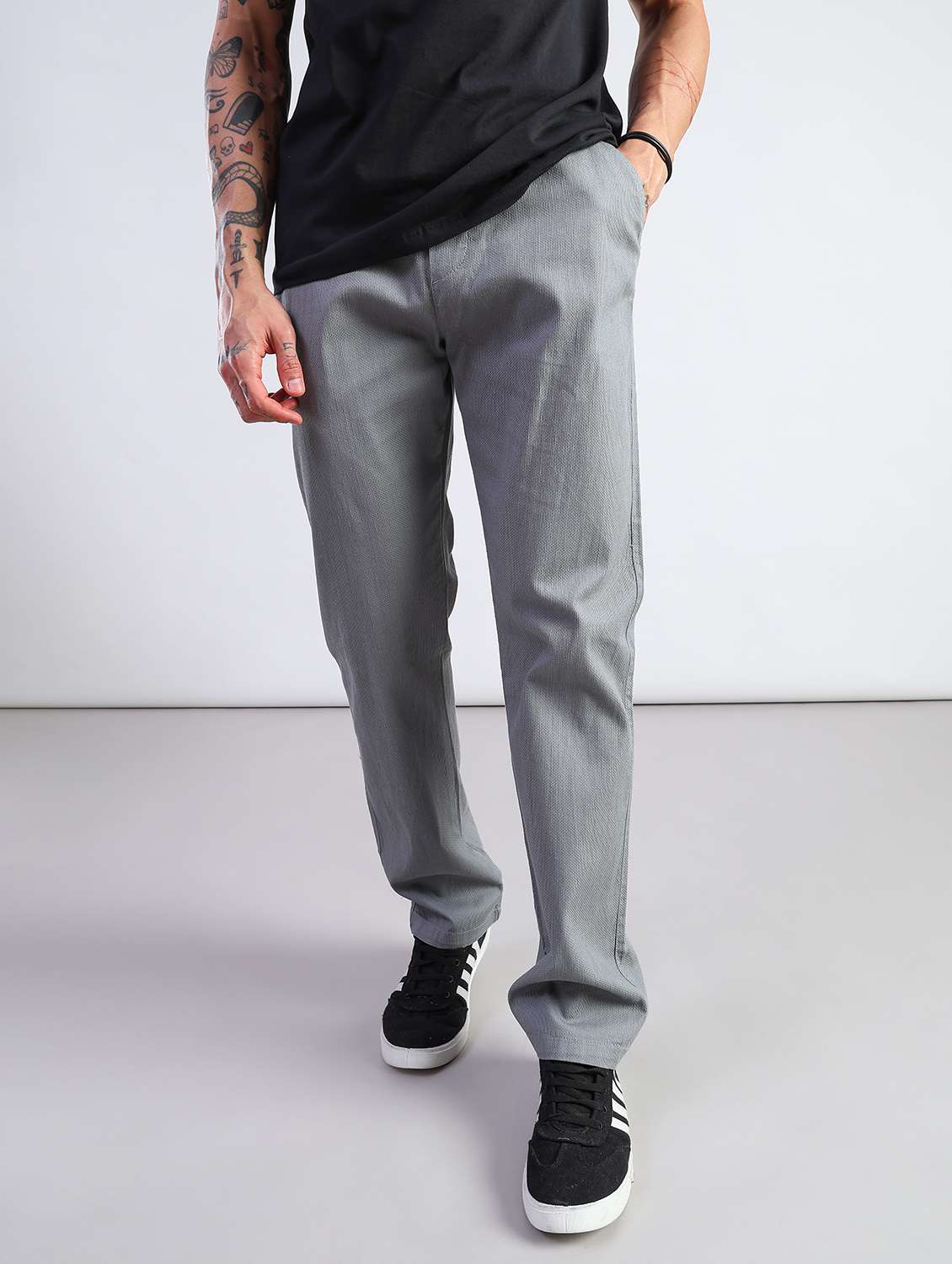 men self design mid rise flat front casual trouser