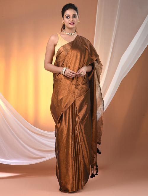 women solid casual wear saree with blouse - 21908331 - Standard Image - 0