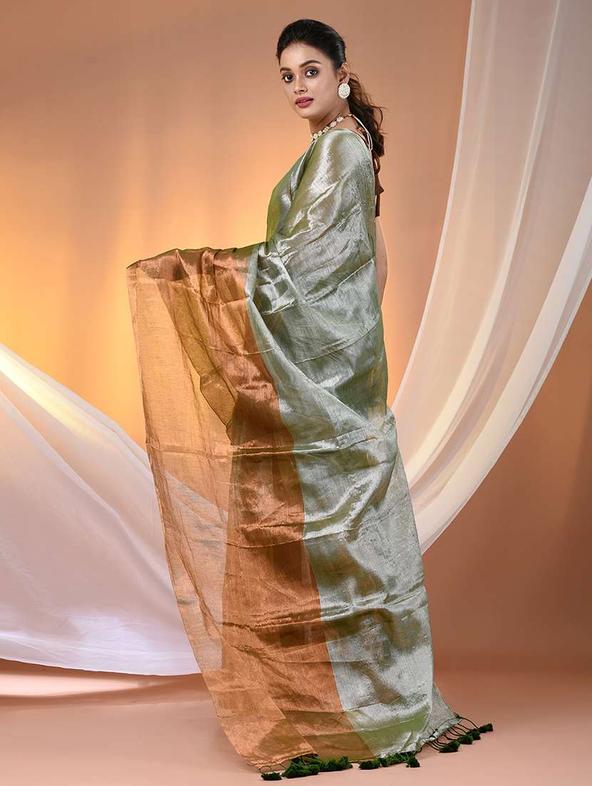 women green handloom saree with blouse - 21908345 -  Standard Image - 3
