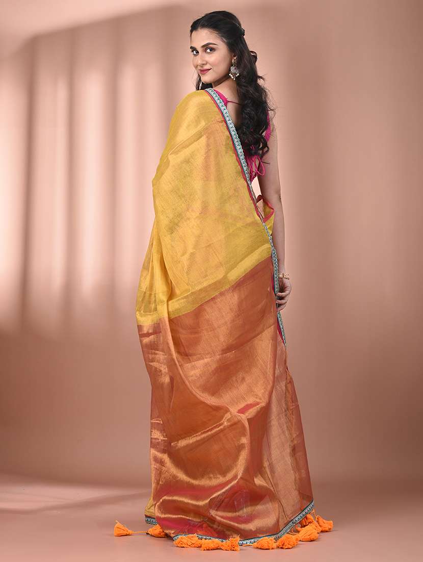 women solid with bordered saree with blouse - 21908359 - Standard Image - 3