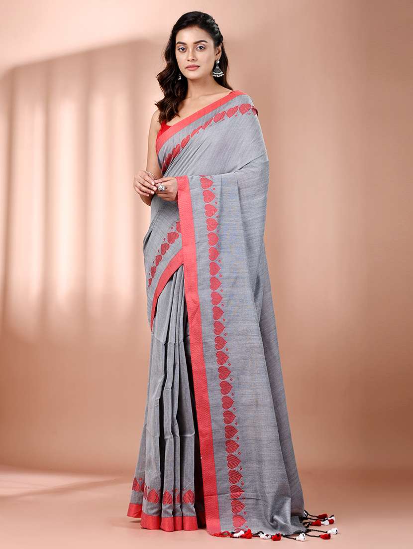 women grey handloom saree with blouse - 21908363 -  Zoom Image - 0