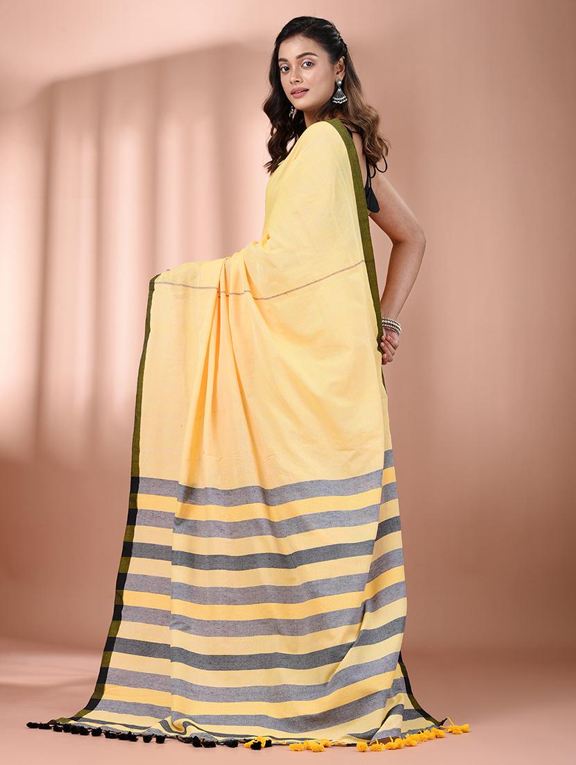 women striped handloom saree with blouse - 21908382 - Standard Image - 3
