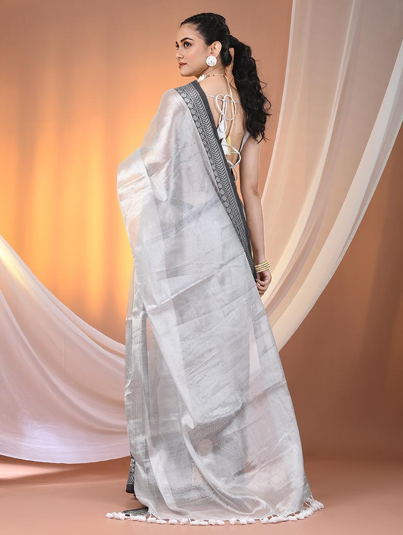 women solid with bordered saree with blouse - 21908389 - Standard Image - 3