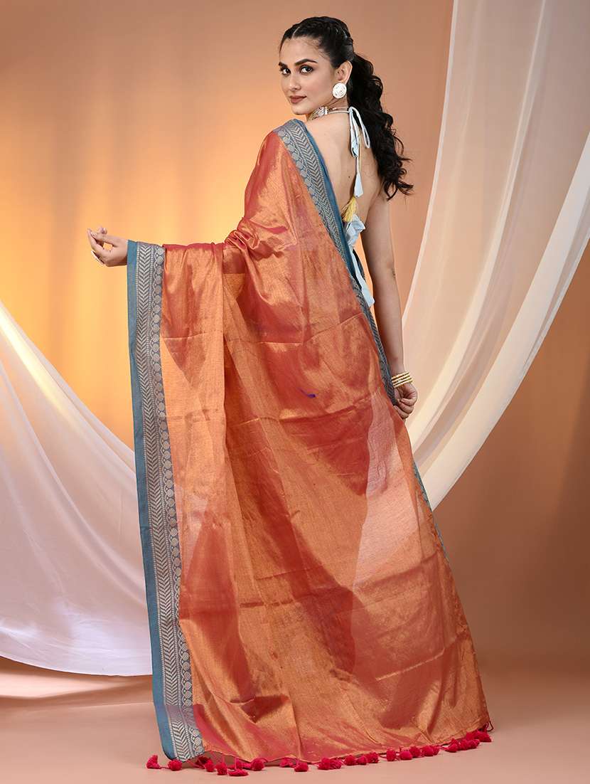 women solid with bordered saree with blouse - 21908393 -  Standard Image - 3