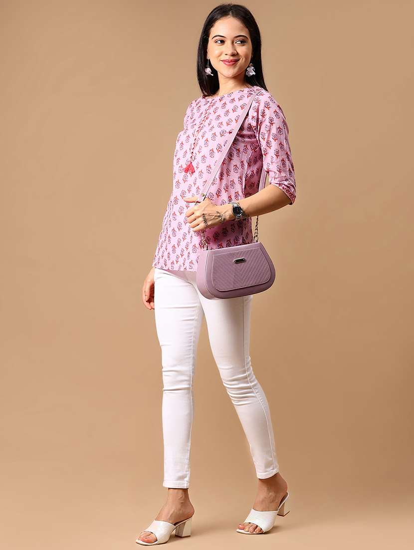 women three quarter sleeve straight kurti - 21908587 -  Standard Image - 5