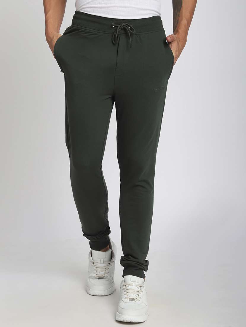 men solid mid rise regular fit jogger