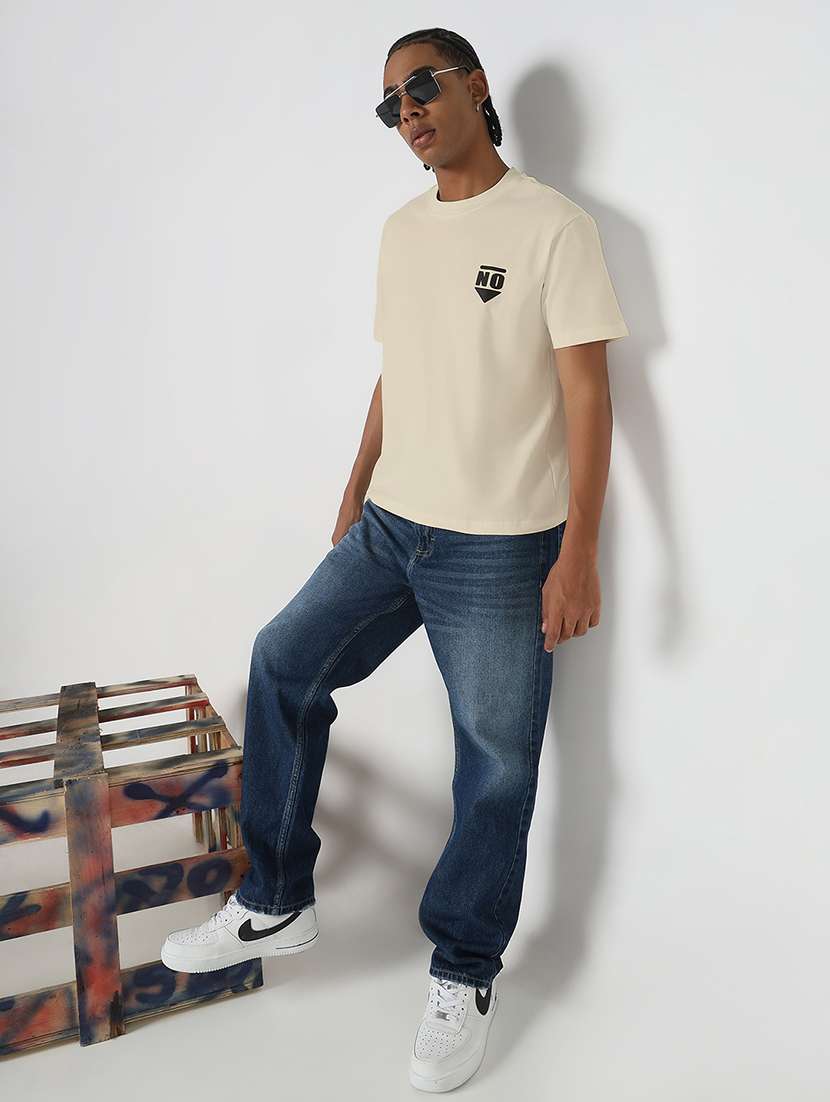 men placement printed short sleeves t-shirt - 21908885 -  Standard Image - 3