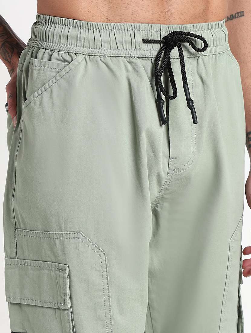 men solid mid rise relaxed fit cargo - 21908894 -  Standard Image - 5