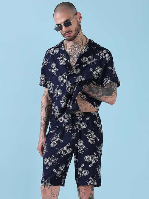 men cuban collar shorts & shirt co ords set - 21908932 - Standard Image - 0