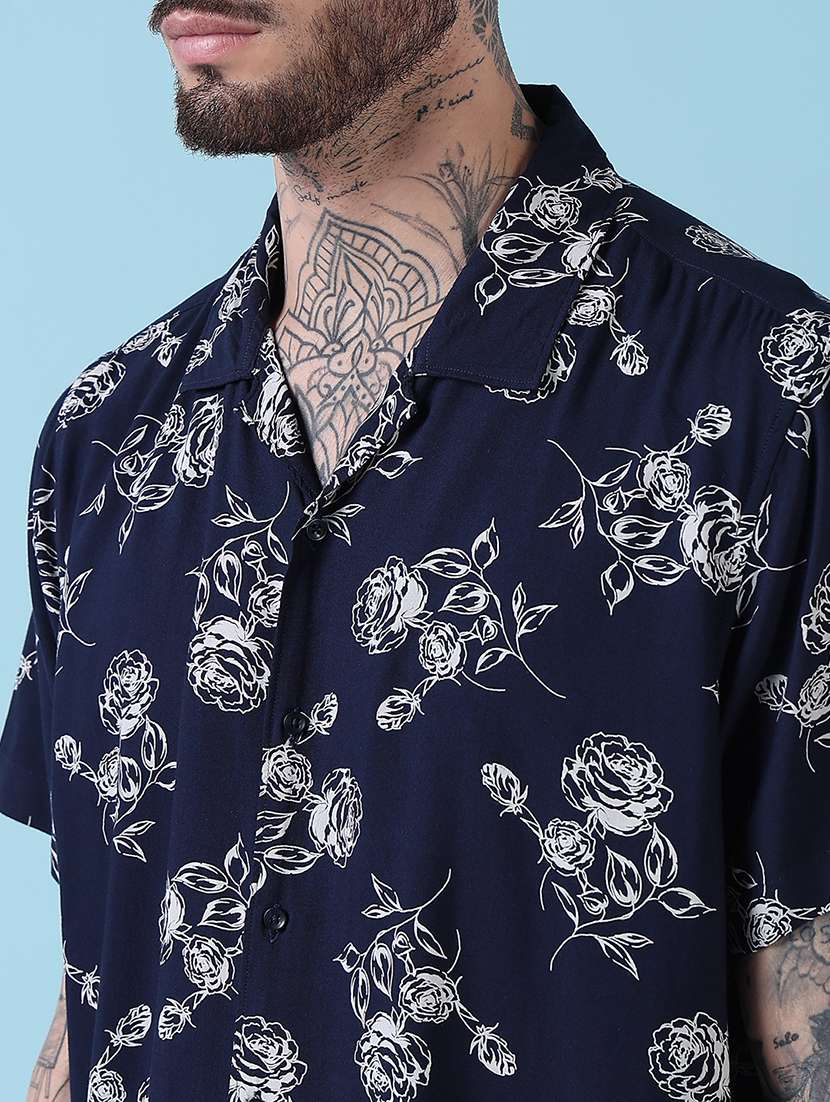 men cuban collar shorts & shirt co ords set - 21908932 - Standard Image - 5