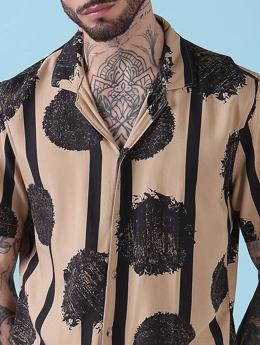 men cuban collar shorts & shirt co ords set - 21908936 -  Standard Image - 5