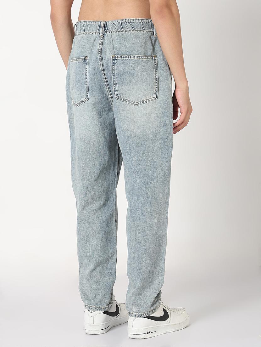 men solid mid rise relaxed fit jean - 21908971 - Standard Image - 3