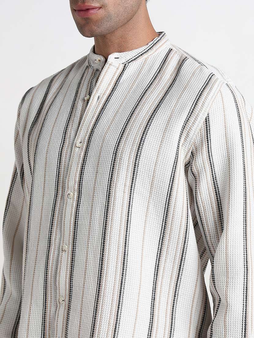 men self designed mandarin neck casual shirt - 21909036 -  Standard Image - 5